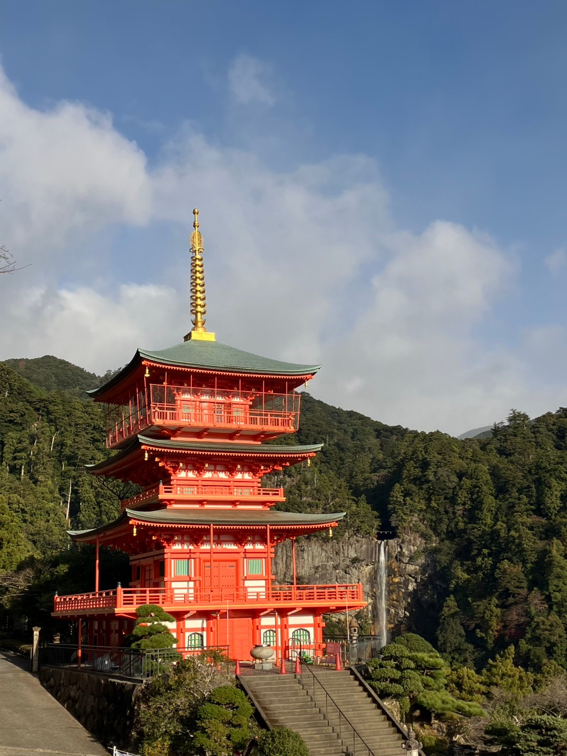 三重塔再開の御案内 - 那智山青岸渡寺公式ホームページ